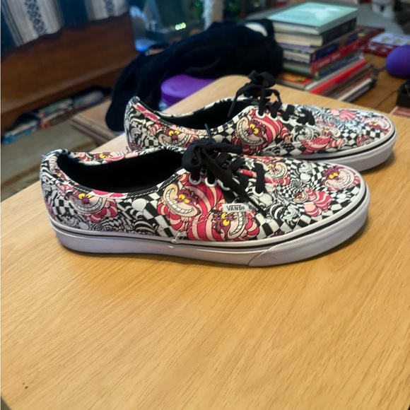 Vans Disney Cheshire Cat lace up. EUC - Picture 2 of 7